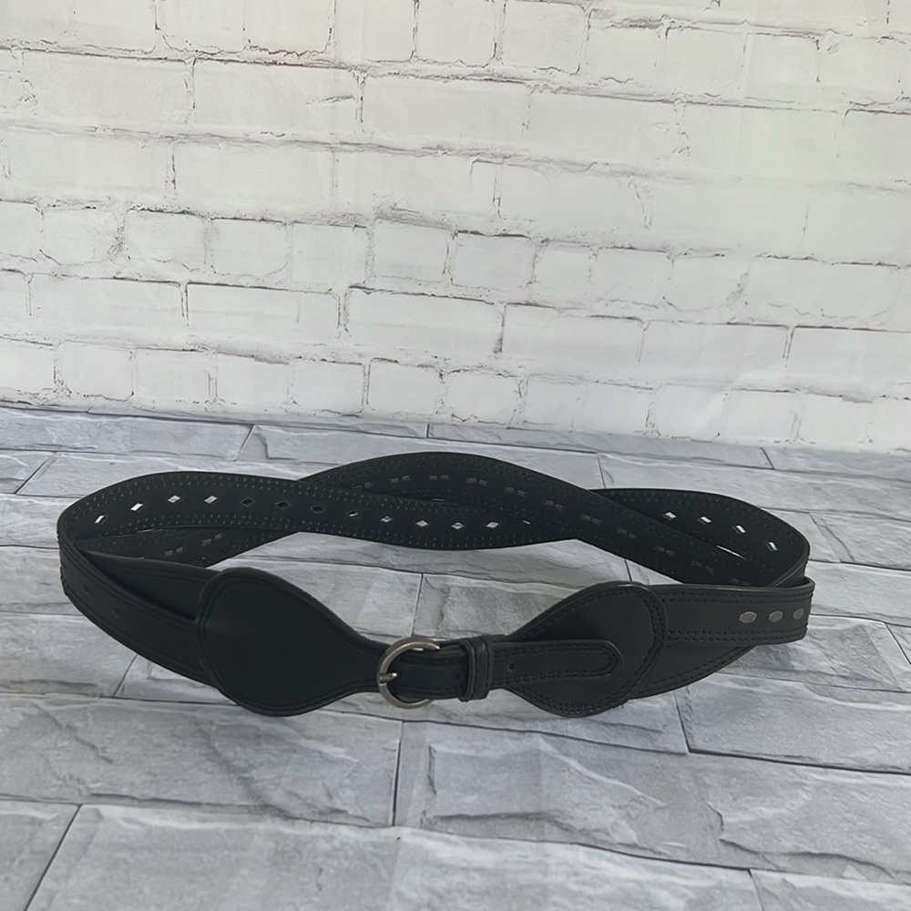 Steve Madden black studded belt size M/L